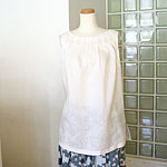 �N���[�[�b�g | Tuck no-sleeve blouse : �u���E�X