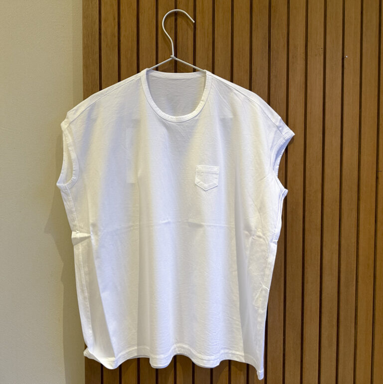 gauche T046