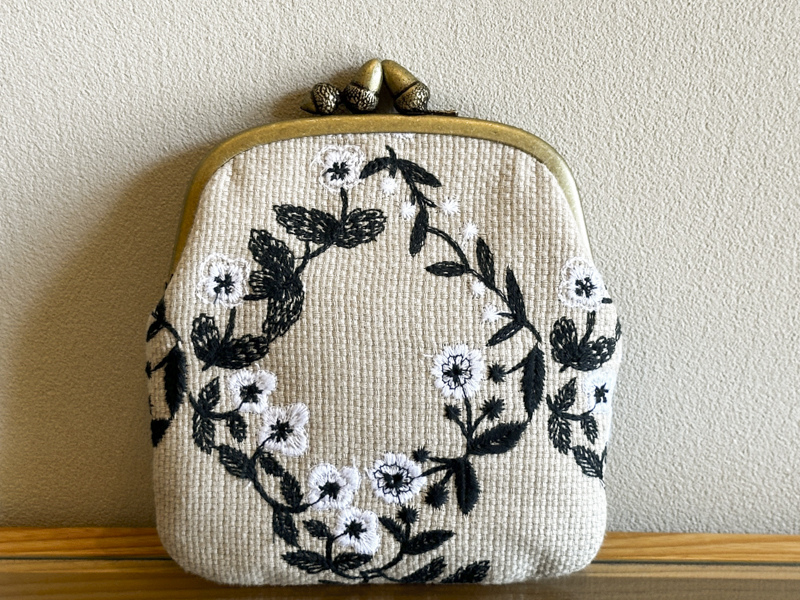 minä perhonen cuddle purse flower crown | pieni・huone 覚王山